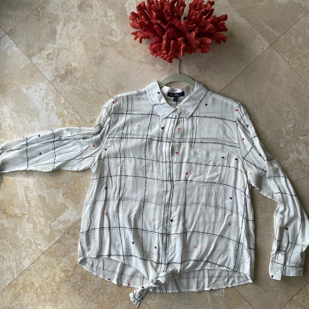 White Checkered women’s Shirt